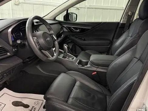 Used 2024 Subaru Outback Touring XT image 3