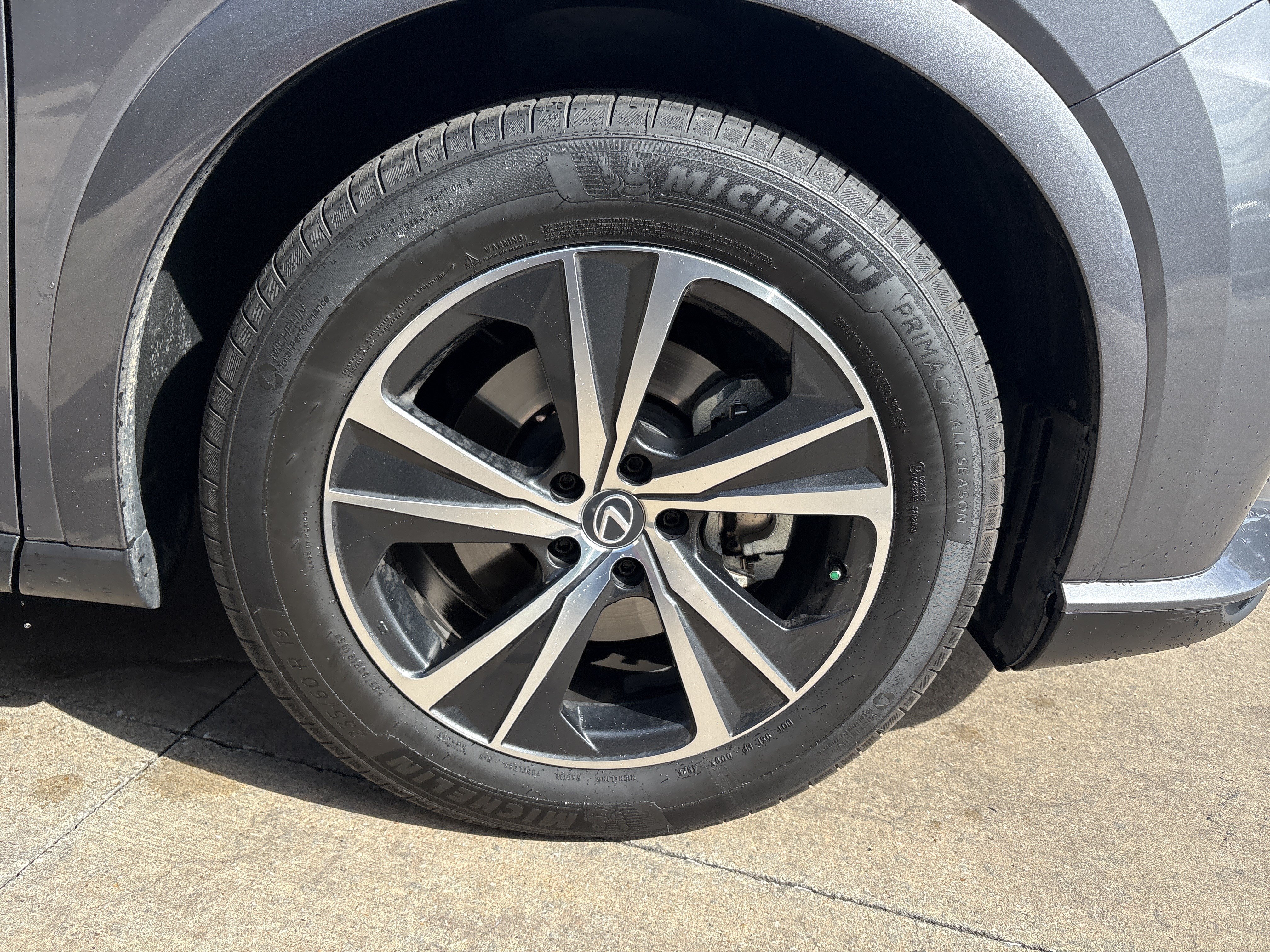 Used 2023 Lexus RX 350 Premium w/ Cold Area Package AWD/4WD image 13