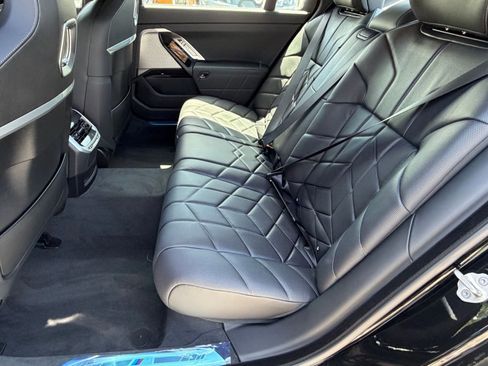 New 2026 BMW i7 eDrive50 w/ M Sport Package RWD image 31