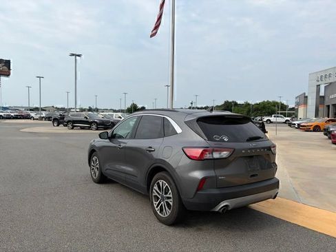 Used 2022 Ford Escape SEL FWD image 3