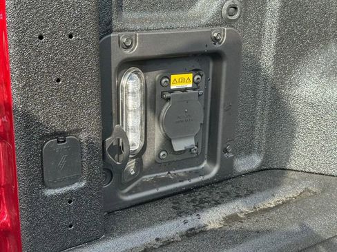 New 2026 Ford Maverick Lariat image 17