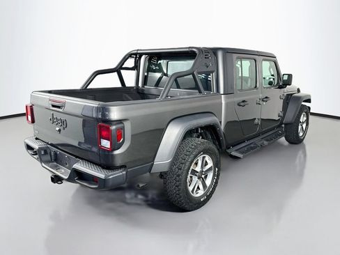 Used 2024 Jeep Gladiator Sport AWD/4WD image 7
