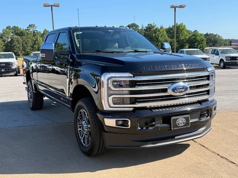 New 2026 Ford F250 Platinum w/ Platinum Plus Package AWD/4WD image 7