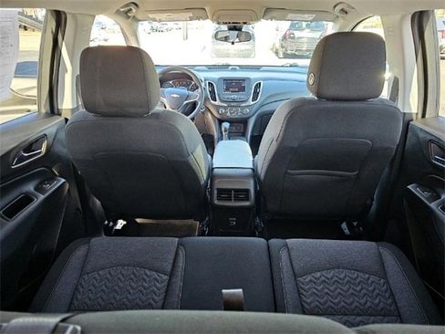 Used 2022 Chevrolet Equinox LT image 19