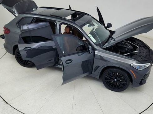 Used 2023 BMW X5 M50i w/ Executive Package image 87