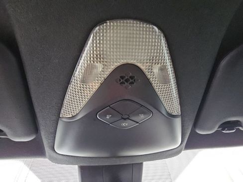 Used 2018 Toyota C-HR XLE FWD image 20