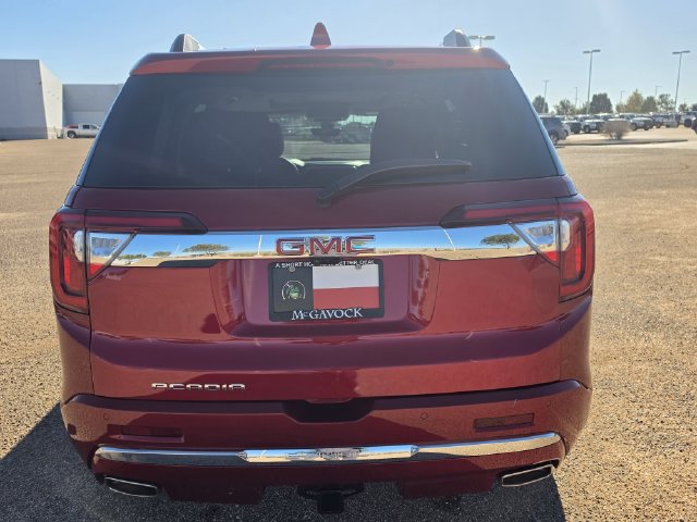 Used 2023 GMC Acadia Denali w/ Denali Technology Package FWD image 7