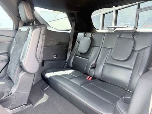 Used 2025 Ford Explorer ST w/ Sun And Sound Package image 38