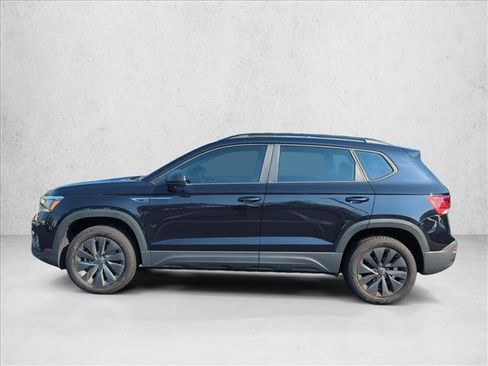 Used 2024 Volkswagen Taos S FWD image 7