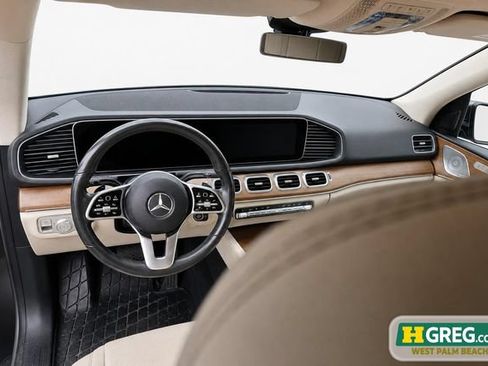 Used 2021 Mercedes-Benz GLE 350 w/ Premium Package image 11