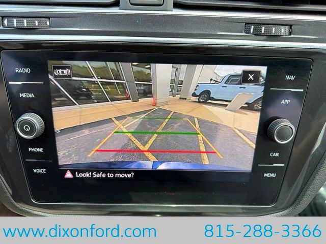 Used 2021 Volkswagen Tiguan SEL Premium R-Line AWD/4WD image 12