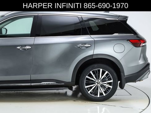 Used 2025 INFINITI QX60 Sensory w/ Vision Package AWD/4WD image 4