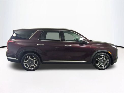 Used 2023 Hyundai Palisade Limited FWD image 4