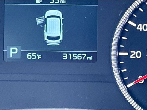 Used 2022 Kia Telluride EX w/ EX Premium Package image 12