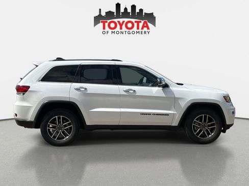 Used 2020 Jeep Grand Cherokee Limited image 2