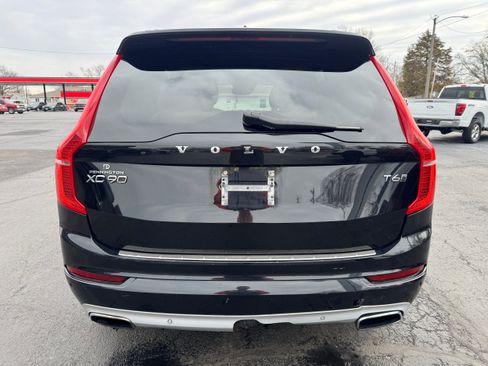 Used 2017 Volvo XC90 T6 Momentum w/ Vision Package image 6