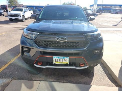 Used 2023 Ford Explorer Timberline image 2
