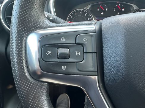 Used 2025 Chevrolet Blazer LT AWD/4WD image 24