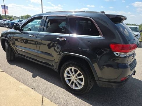 Used 2014 Jeep Grand Cherokee Laredo w/ Security & Convenience Group AWD/4WD image 8