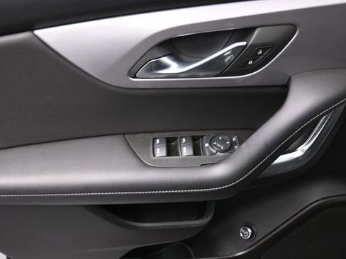 Used 2024 Chevrolet Blazer LT w/ LPO, Black Grille Bar Package FWD image 13