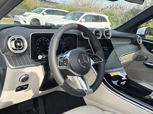 New 2026 Mercedes-Benz GLC 300 4MATIC image 10
