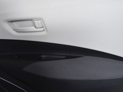 Used 2025 Toyota Corolla LE image 25