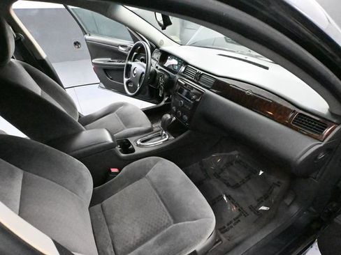Used 2015 Chevrolet Impala Limited LS image 41