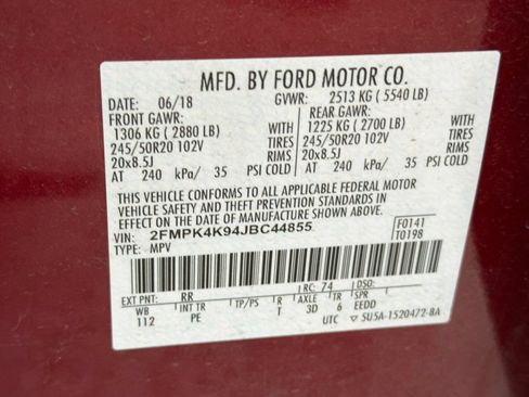 Used 2018 Ford Edge Titanium w/ Equipment Group 302A AWD/4WD image 28