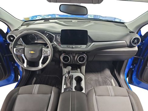 Used 2024 Chevrolet Blazer LT w/ Convenience Package AWD/4WD image 11