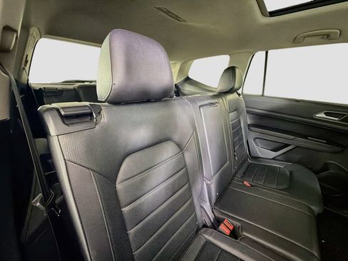 Used 2018 Volkswagen Atlas SEL Premium AWD/4WD image 26