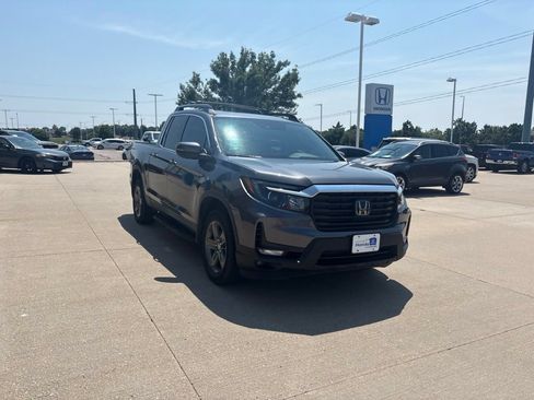 Used 2023 Honda Ridgeline RTL image 3