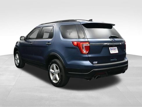 Used 2019 Ford Explorer 4WD w/ Class II Trailer Tow Package image 3