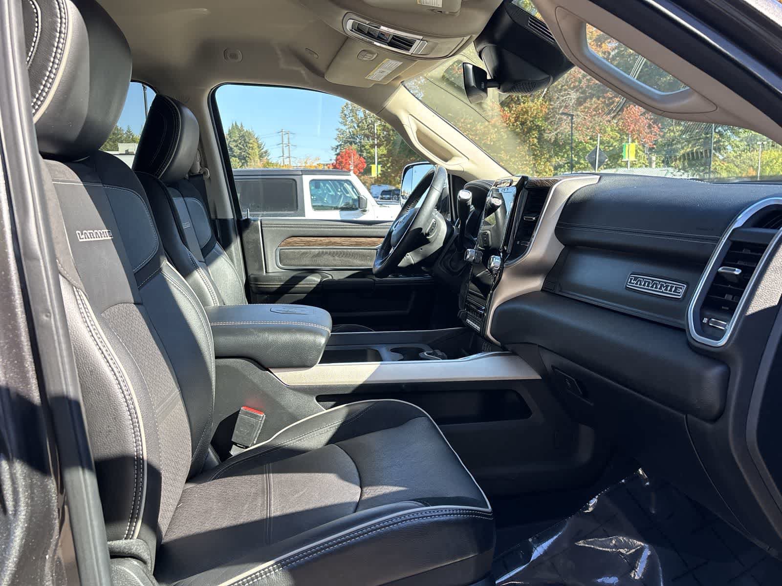 Used 2020 RAM 2500 Laramie AWD/4WD image 6
