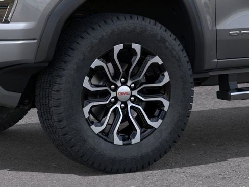New 2026 GMC Canyon Denali AWD/4WD image 9