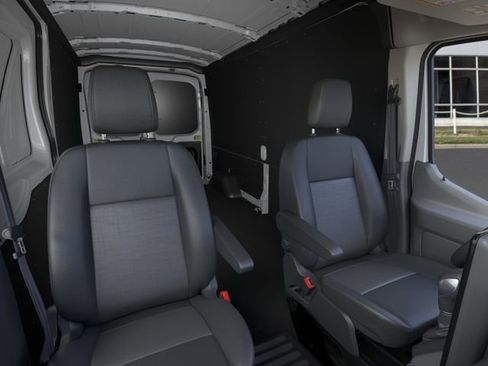 New 2026 Ford Transit 250 148 Medium Roof RWD image 10