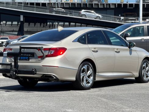 Used 2018 Honda Accord EX-L image 9
