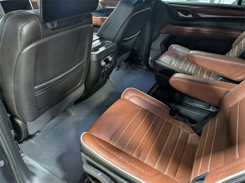Used 2024 GMC Yukon XL Denali Ultimate image 25