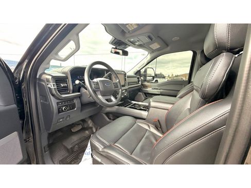 Used 2024 Ford F350 Lariat w/ Lariat Ultimate Package image 18