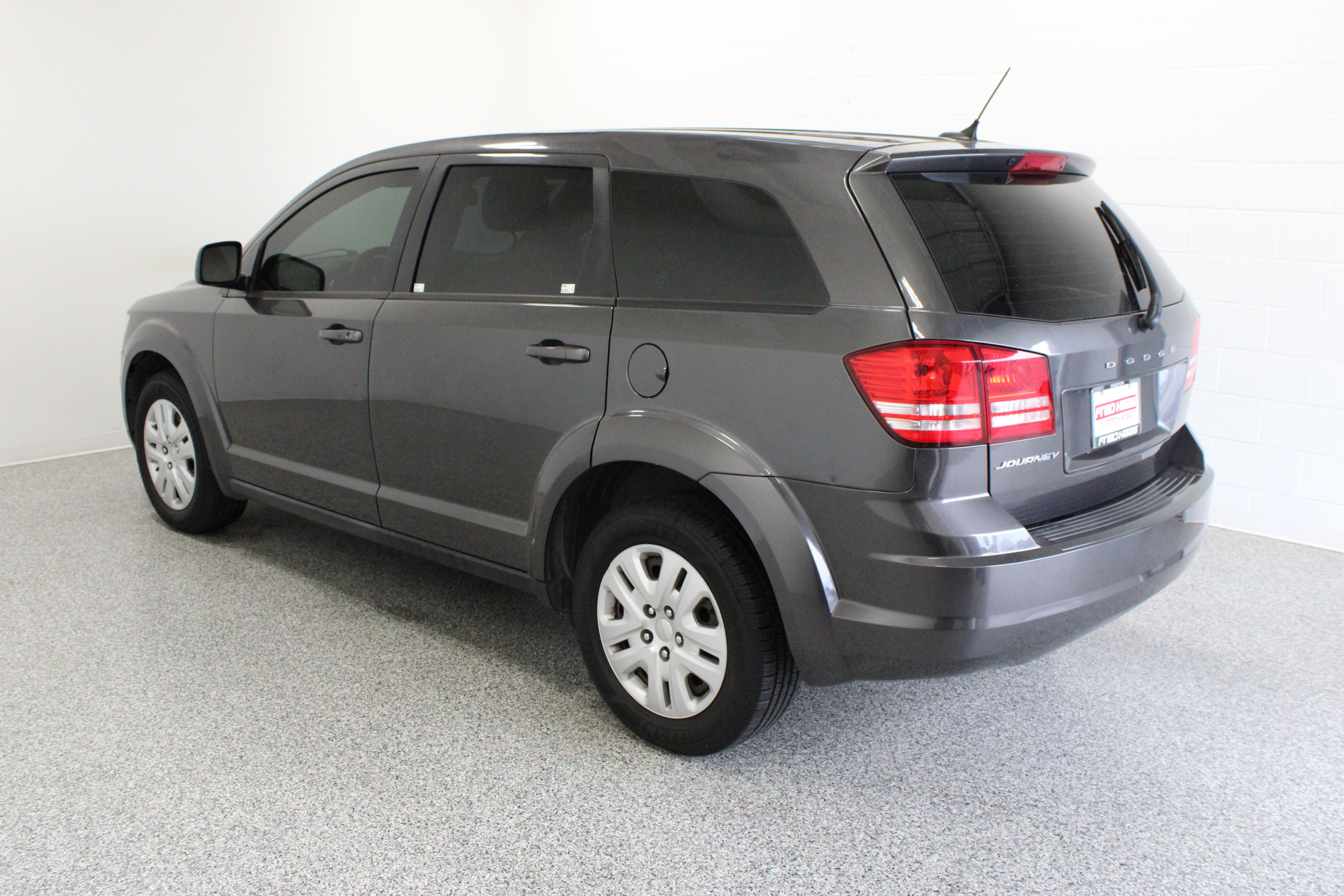 Used 2015 Dodge Journey American Value Package w/ Flexible Seating Group FWD image 9
