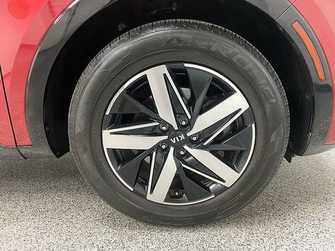 Used 2021 Kia Sorento S w/ Panoramic Sunroof Package image 22