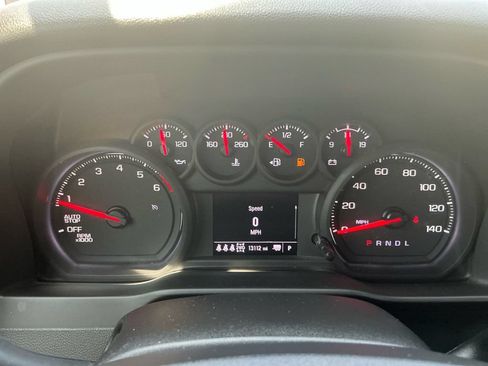 Used 2025 Chevrolet Silverado 1500 W/T w/ Trailering Package AWD/4WD image 19
