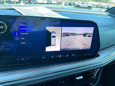 Used 2025 Chevrolet Tahoe LS image 19