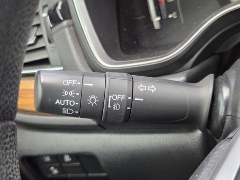 Used 2019 Honda CR-V EX image 17