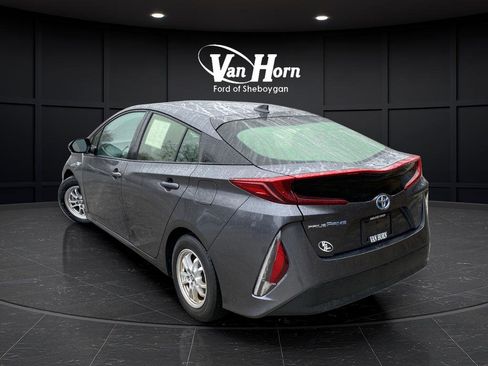 Used 2017 Toyota Prius Prime Premium w/ Carpet Mat Package image 5