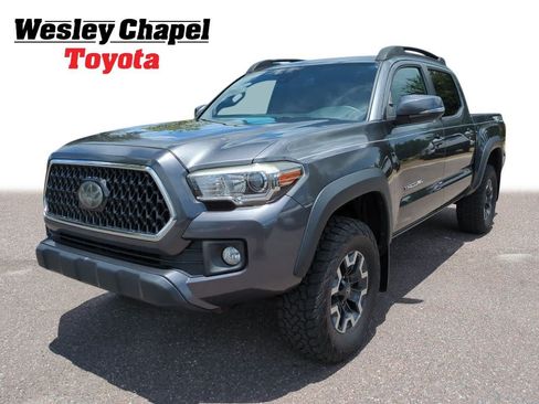 Used 2018 Toyota Tacoma TRD Off-Road AWD/4WD image 1