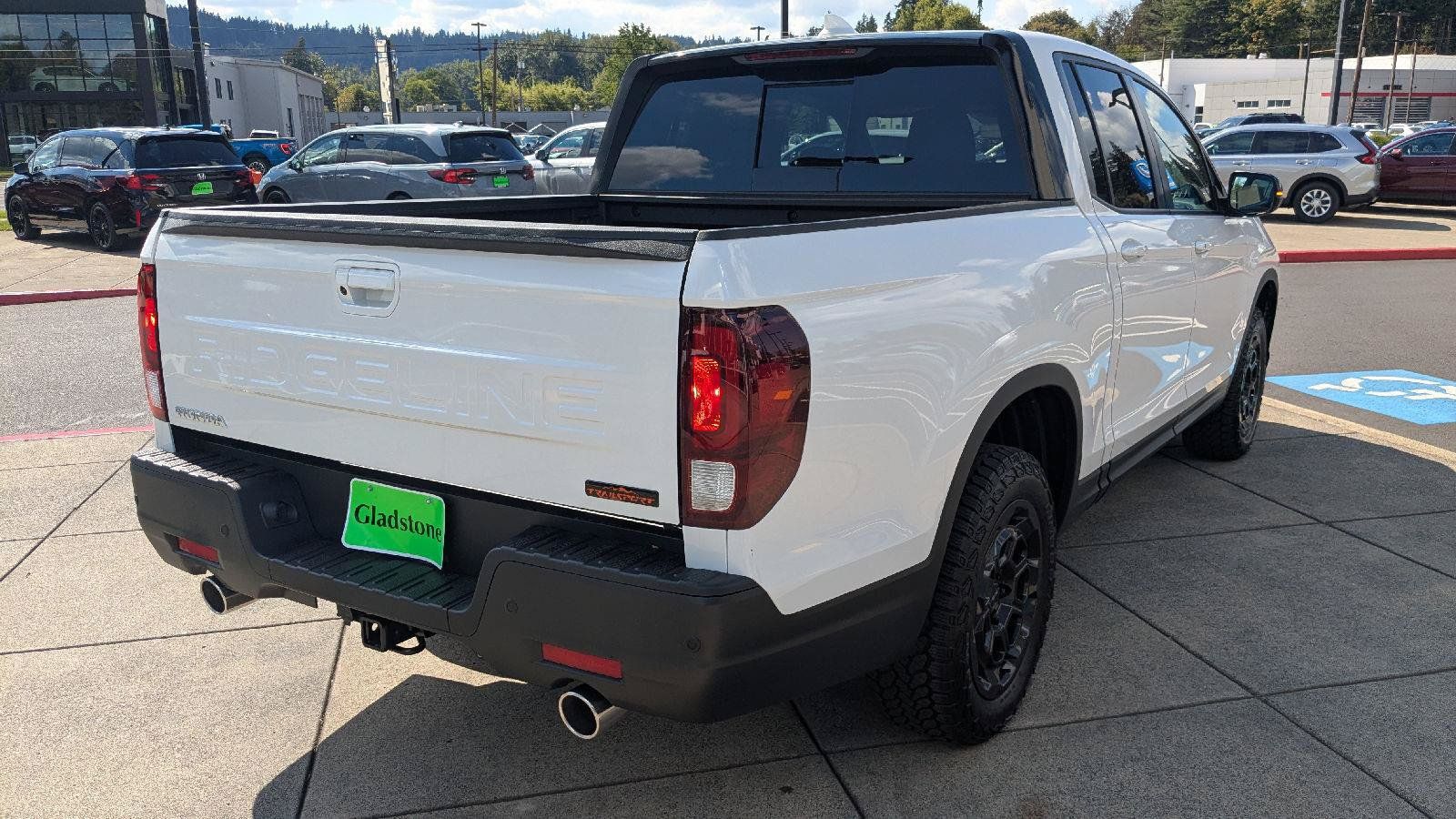 Used 2025 Honda Ridgeline TrailSport+ image 4