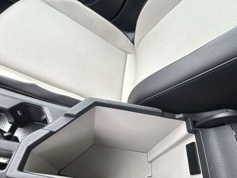 Used 2019 Volkswagen Jetta R-Line FWD image 19
