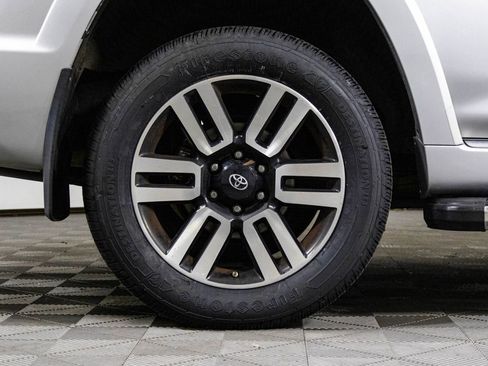 Used 2014 Toyota 4Runner Limited image 42