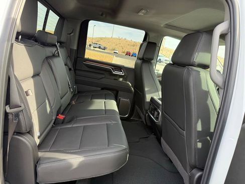 New 2026 GMC Sierra 3500 Denali w/ Denali Reserve Package image 16