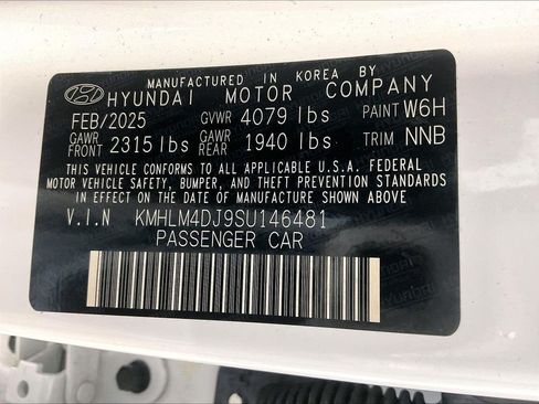 Certified 2025 Hyundai Elantra SEL FWD image 35